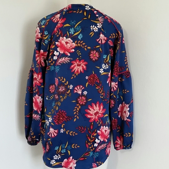 Ann Taylor Loft Floral Tunic Top - Picture 3 of 6